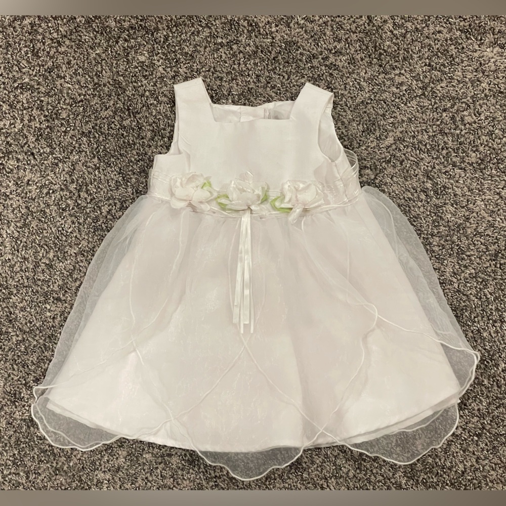 White Flower Girl Dress - Youngland - 18M